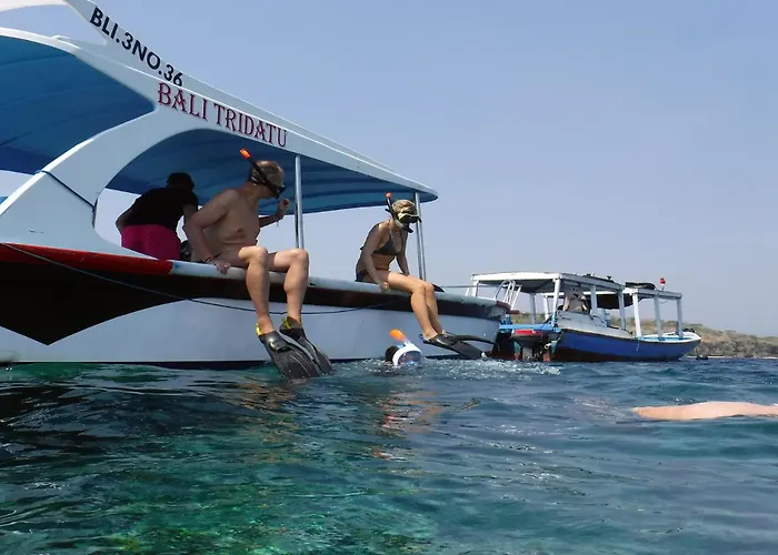 Avana & Dive Center 3*